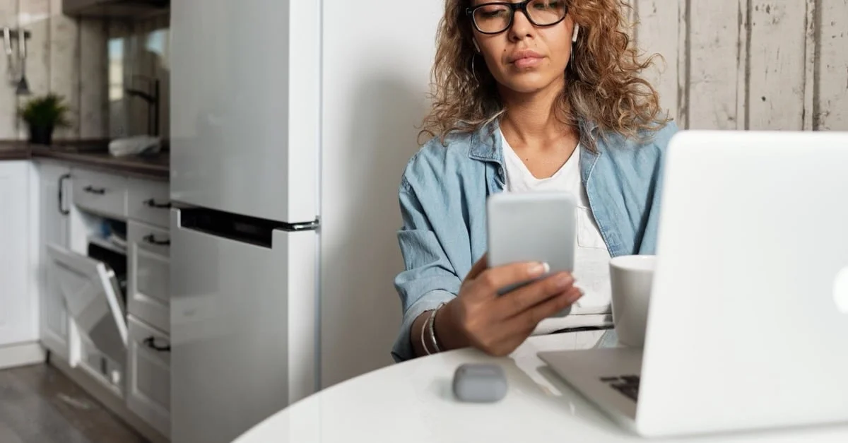 Establishing Work Boundaries: Strategies for Managing Requests and Expectations